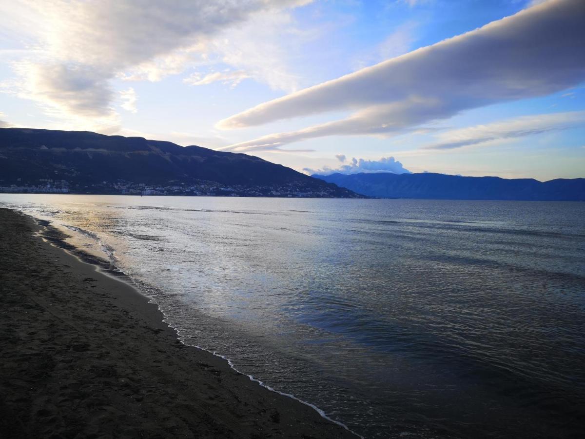 Relax Rental Vlorë エクステリア 写真