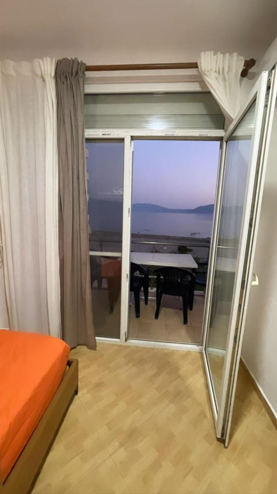 Relax Rental Vlorë エクステリア 写真