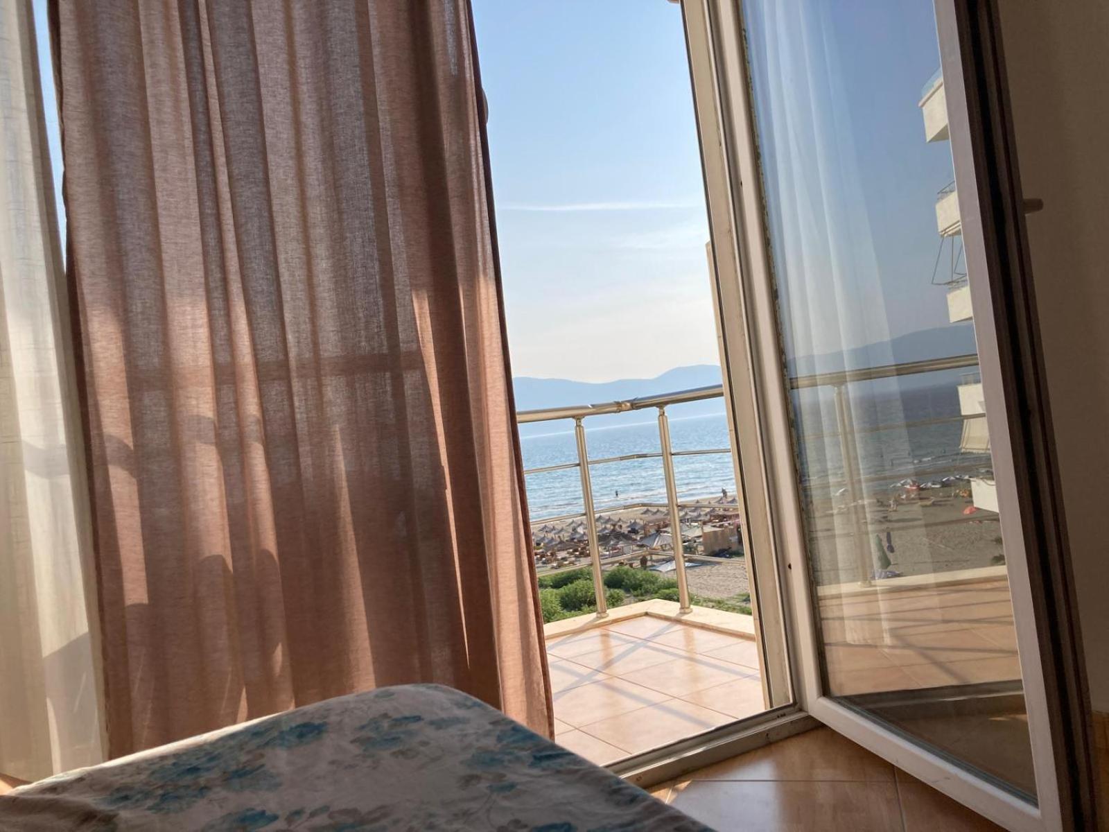 Relax Rental Vlorë エクステリア 写真